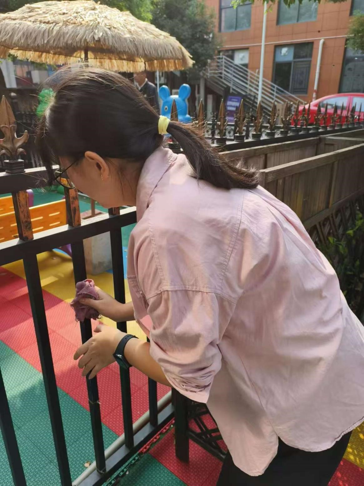 d078a0db27624a07bdab0fd4fed7e470.jpg 3.jpg