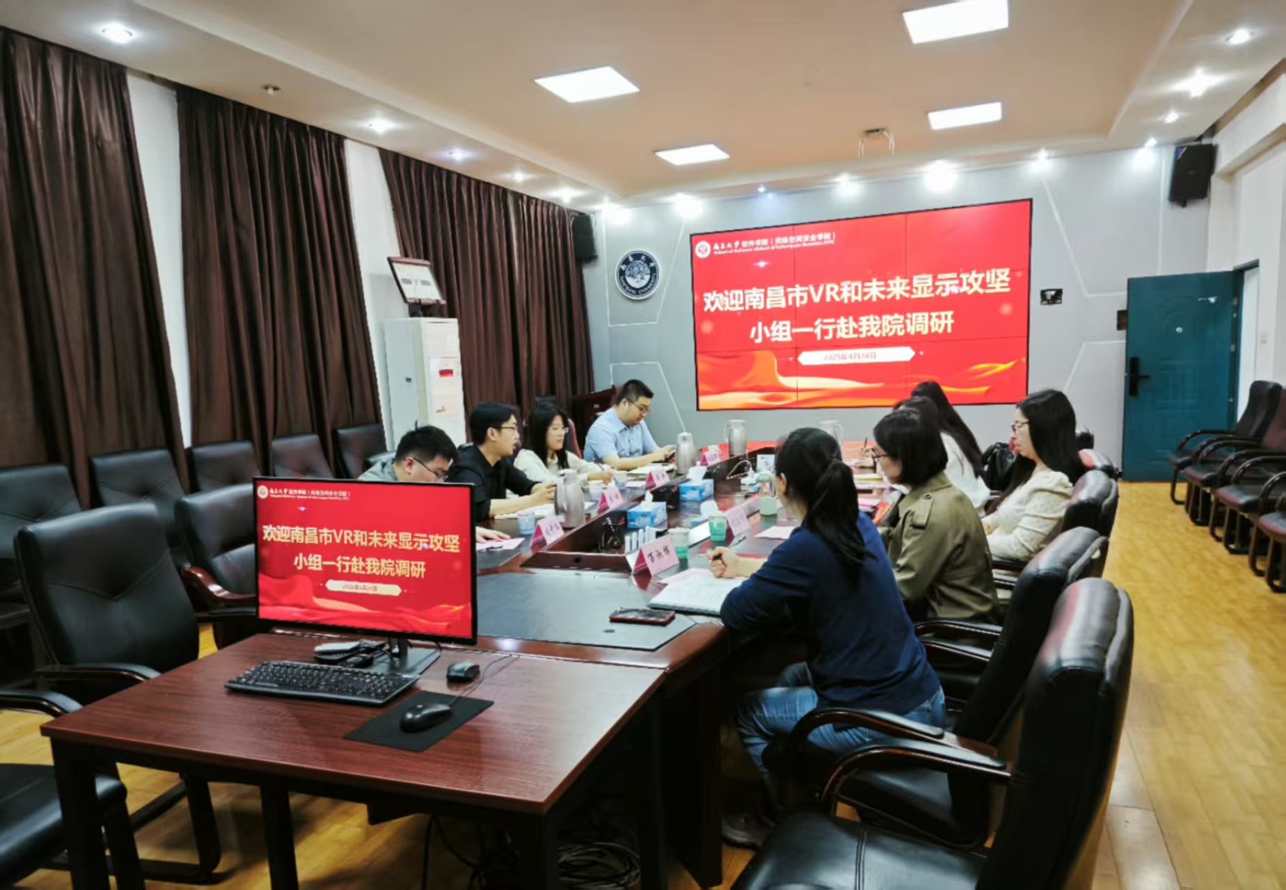 ce76c2b1efaf0d9cb36313c6b3ae47b.jpg